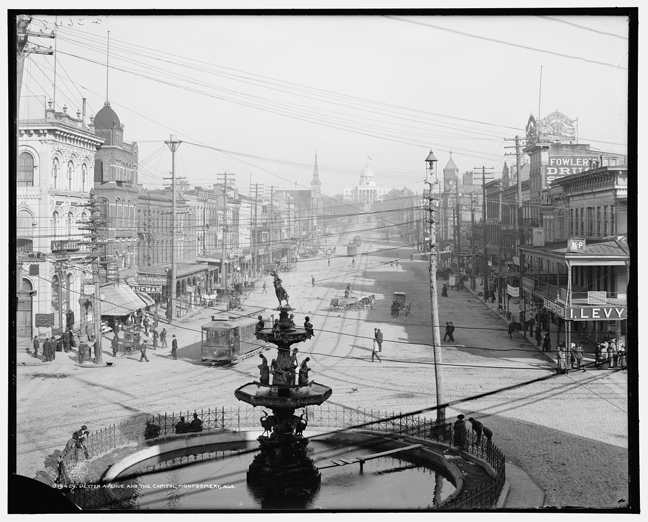 Montgomery Lightning Route Streetcars